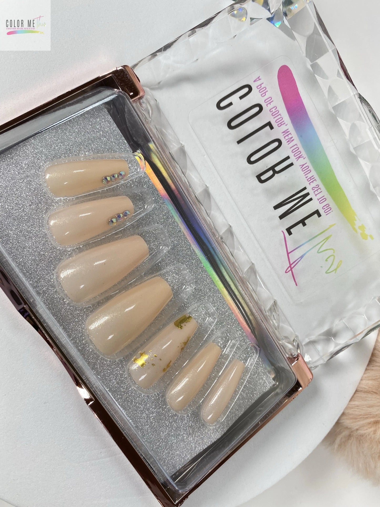 Cream and Gold Thingz Color Me This
