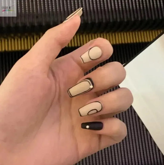 Black & Cream Color Me This